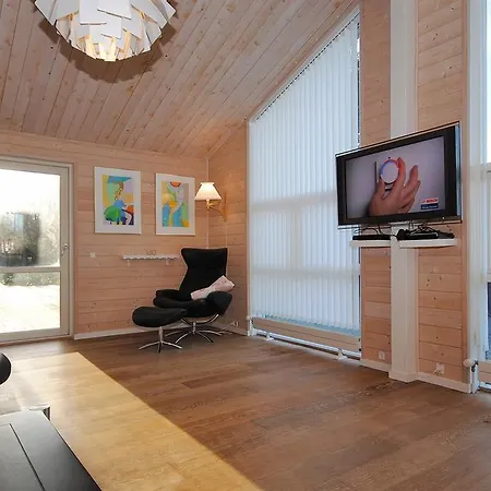 Farso * Hvalpsund